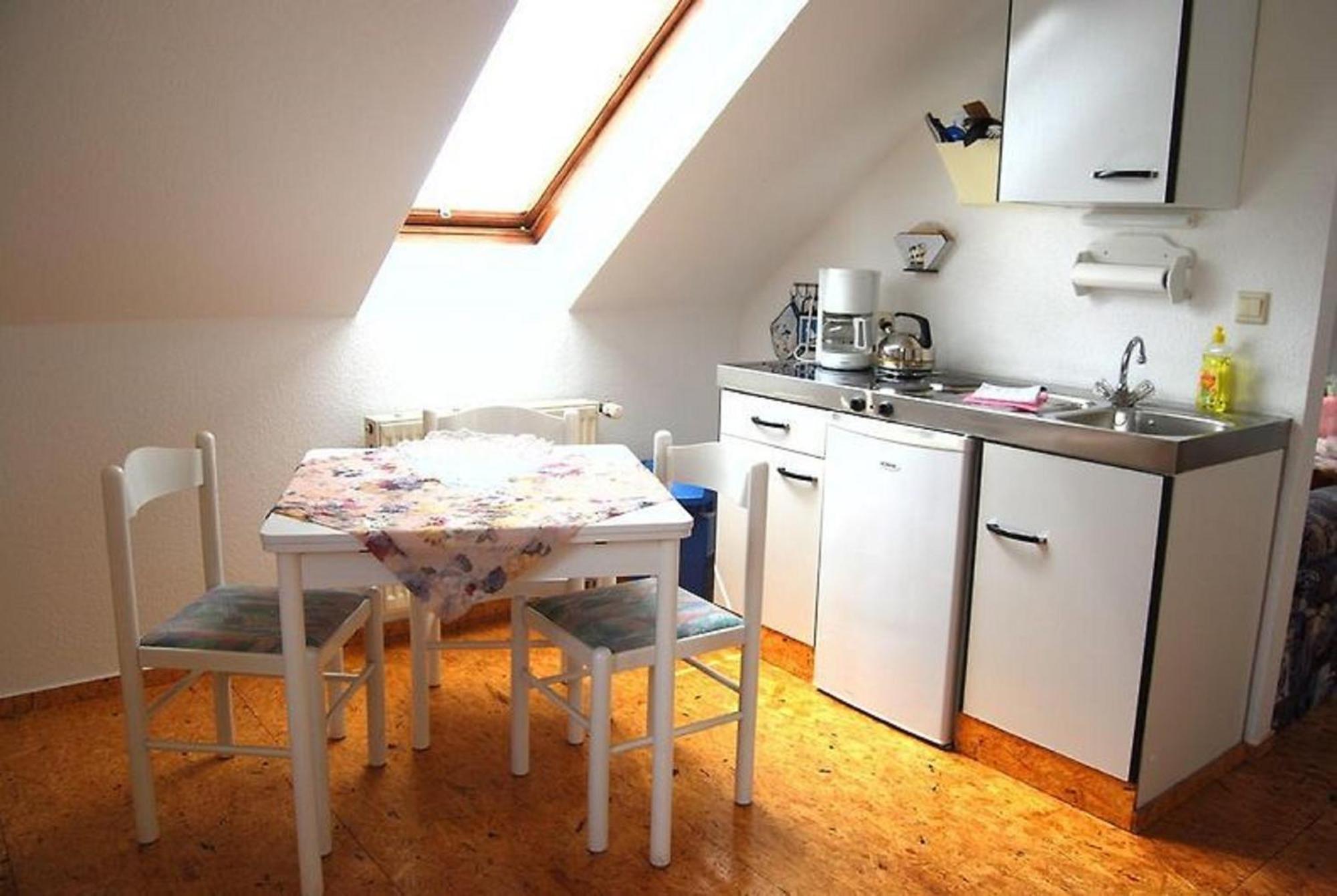 Ferienpark Am Darss - Apartmenthaus 1 Fuhlendorf  Room photo